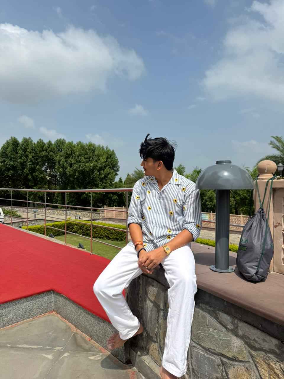 sunflower shirt
