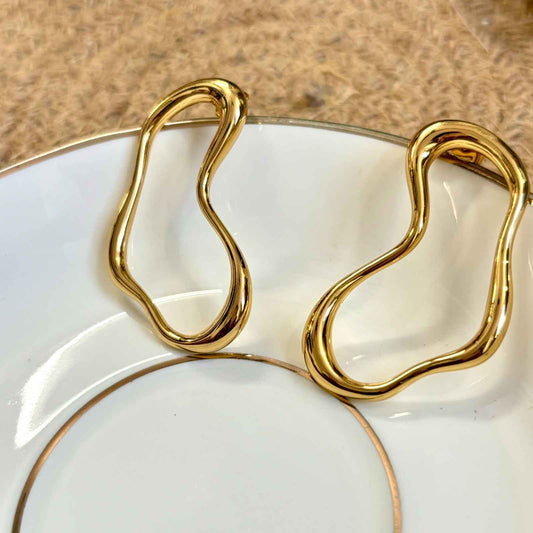 Bold Asymmetry Earrings-2B1009